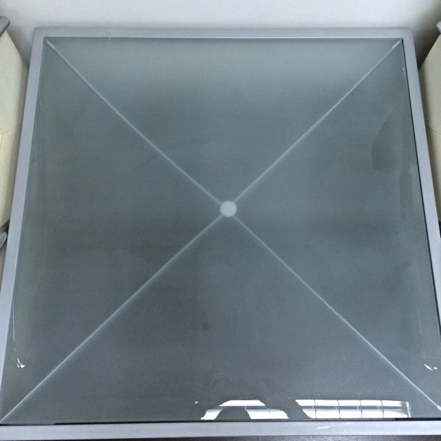Coffee Table (Category: Tables & Sets) located in Singapore. Submitted by chemis3 (Listing ID 16369093, Image 2). Description: .