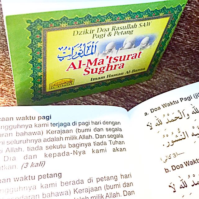 Reserved Islamic Mini Book Dzikir Doa Rasulullah Saw Pagi Petang Al Ma Tsurat Sughra Hobbies Toys Books Magazines Religion Books On Carousell