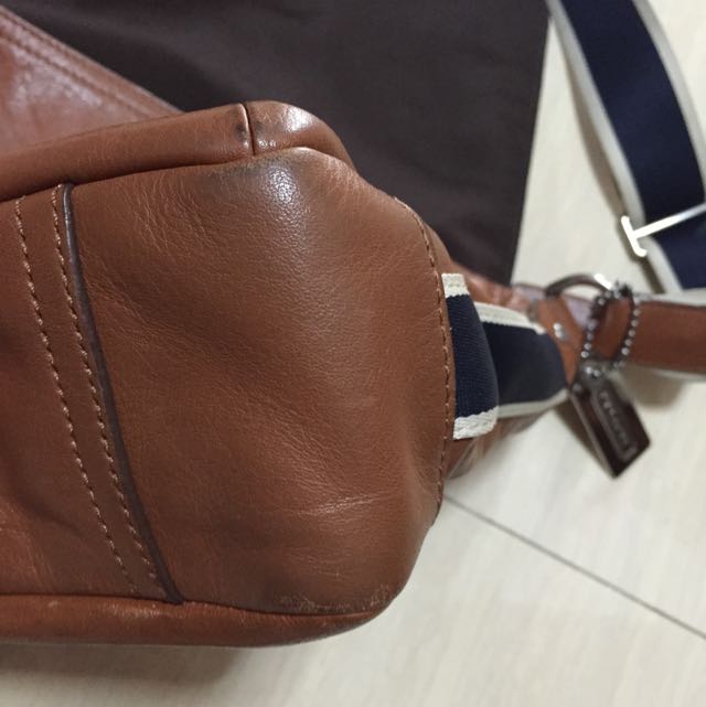 Coach Men's Messenger Bag, Luxury on Carousell