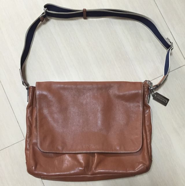 Coach Men's Messenger Bag, Luxury on Carousell