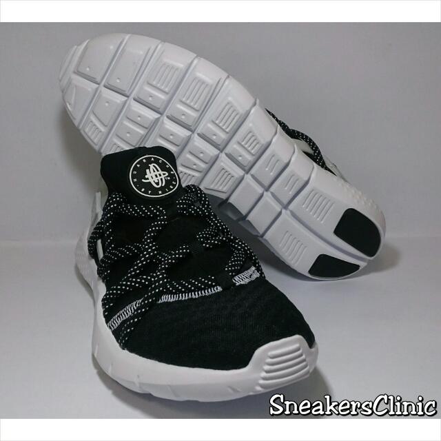 Nike Air Huarache NM