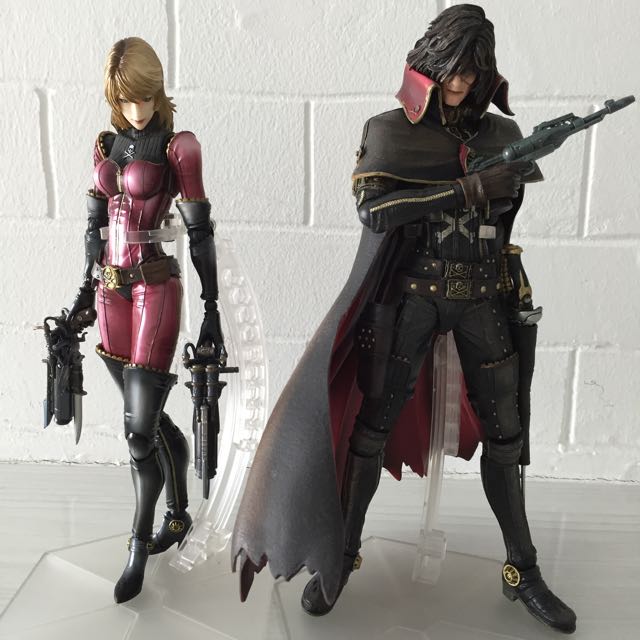 Play arts sales kai captain harlock