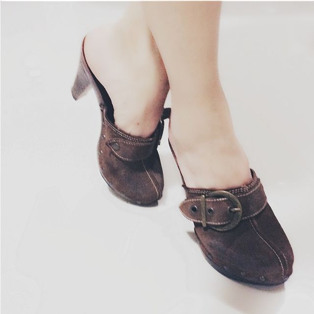 Suede Clogs / Mules, Women's Fashion on 