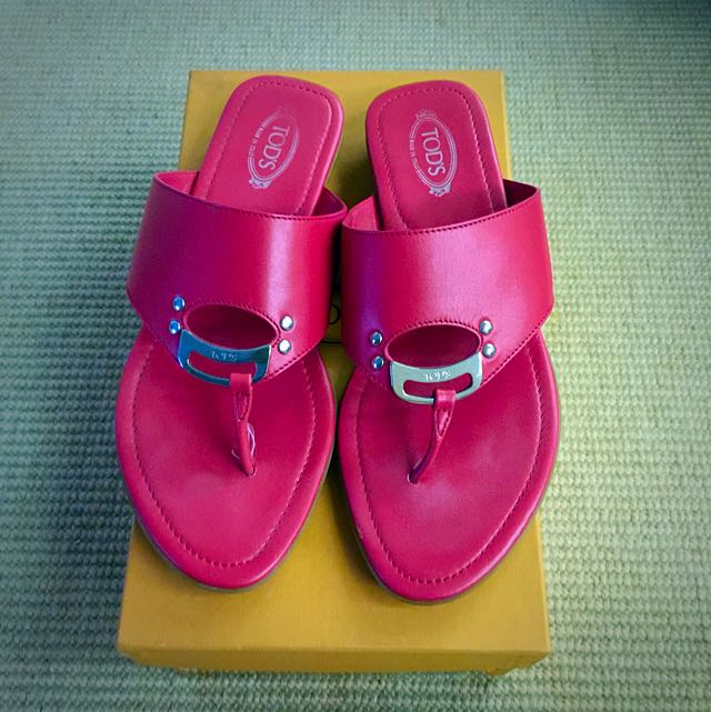 Tod's Leather Sandals, Luxury, Sneakers & Footwear on Carousell
