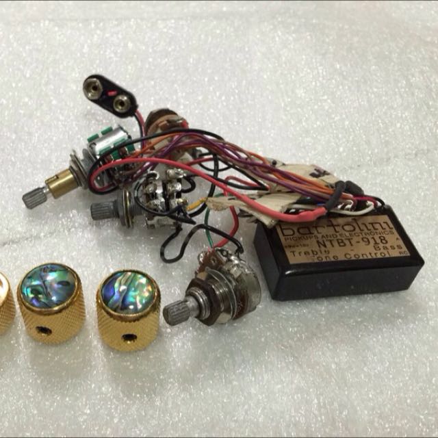 Bartolini NTBT918 onboard bass preamp, Hobbies & Toys, Music & Media