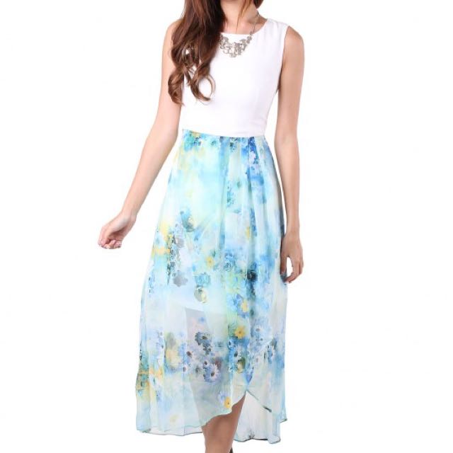 green flowy maxi dress