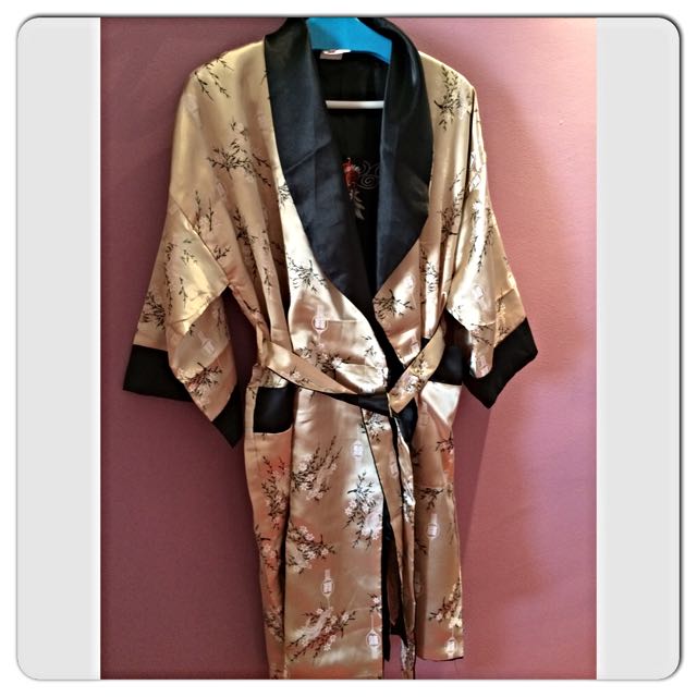 Thai silk dressing gown on sale