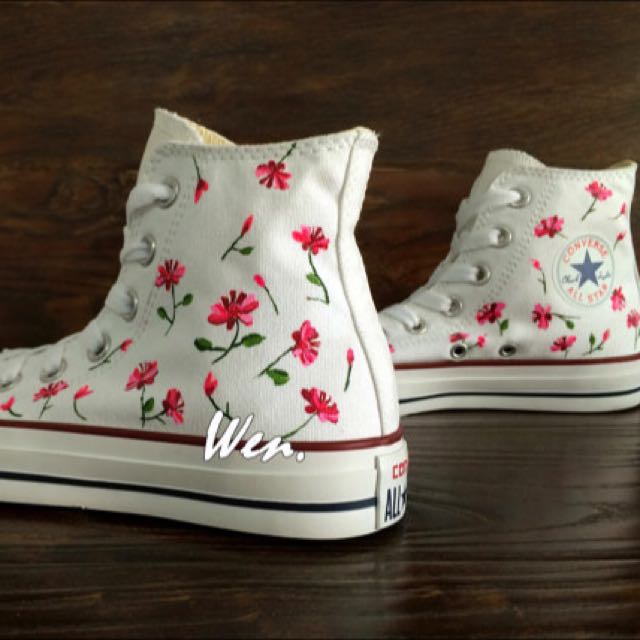 where can i customize converse shoes