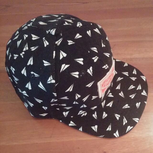 paper planes cap