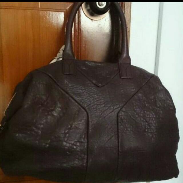 Reduced To 1650 Authentic Ysl Easy Bag In Pebbled Sheep Leather Photo