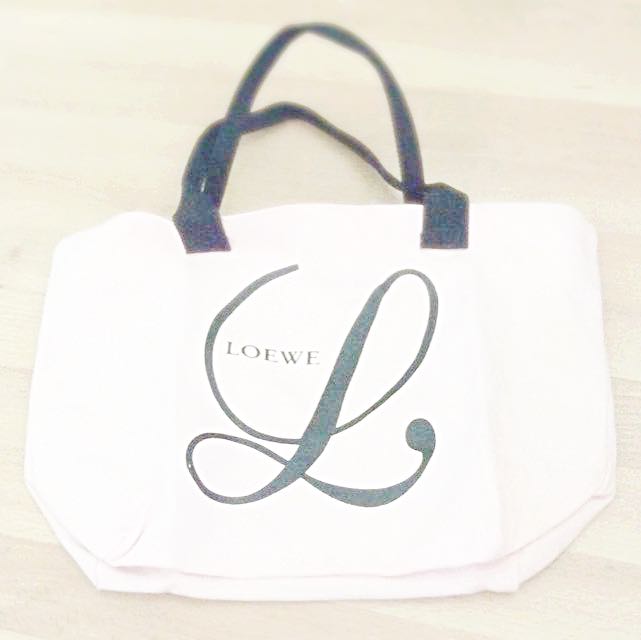 Authenticate Loewe Lunch Bag