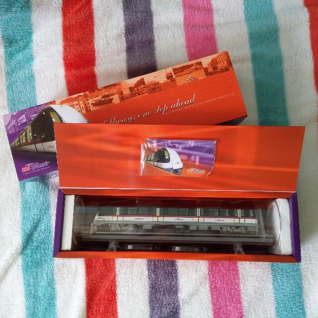 SBS Transit Train Diecast Model, Hobbies & Toys, Toys & Games on Carousell