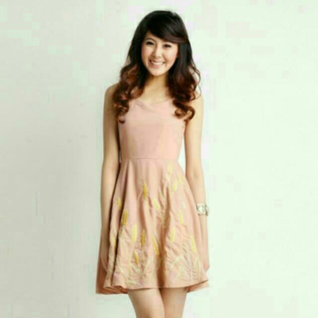 cocktail dress with touch of gold