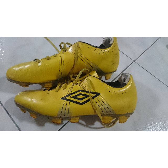 Umbro gt store