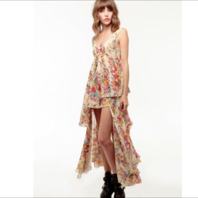 Unif Maxi Dress beach dress , Women's Fashion, Dresses & Sets, Dresses on Carousell