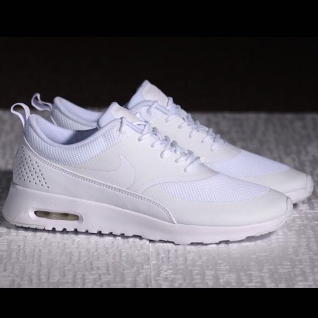 White airmax clearance thea