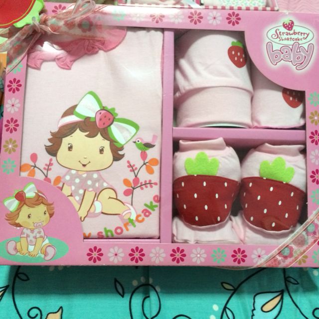 Strawberry Shortcake Baby Shower Gift Set Babies Kids On Carousell