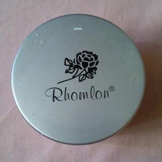 Rhomlon's Shimmering Loose Powder