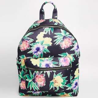 「代購」Asos 復古花花後背包🌹🌺