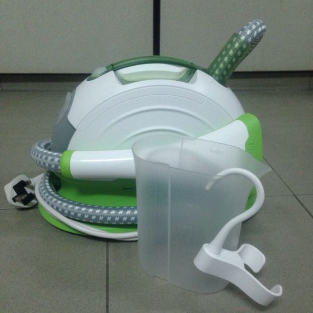 Philips Garment Steamer GC510, Furniture & Home Living, Bathroom