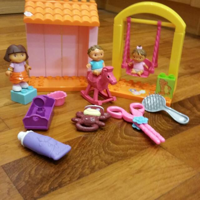 dora playset