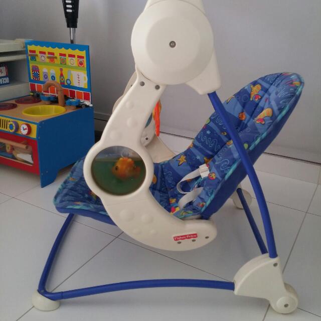 Fisher price aquarium columpio hotsell