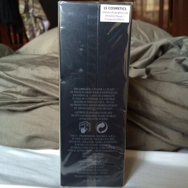ARMANI CODE EDT (Category: Shirts) located in Singapore. Submitted by genuine_sellernbuyer (Listing ID 17493311, Image 2). Description: .
