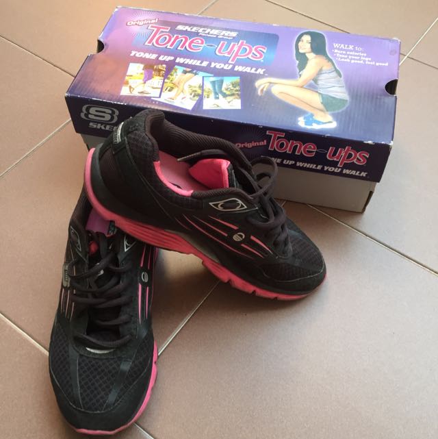 Skechers tone hotsell up sneakers