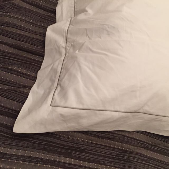 Ploh pillow price best sale