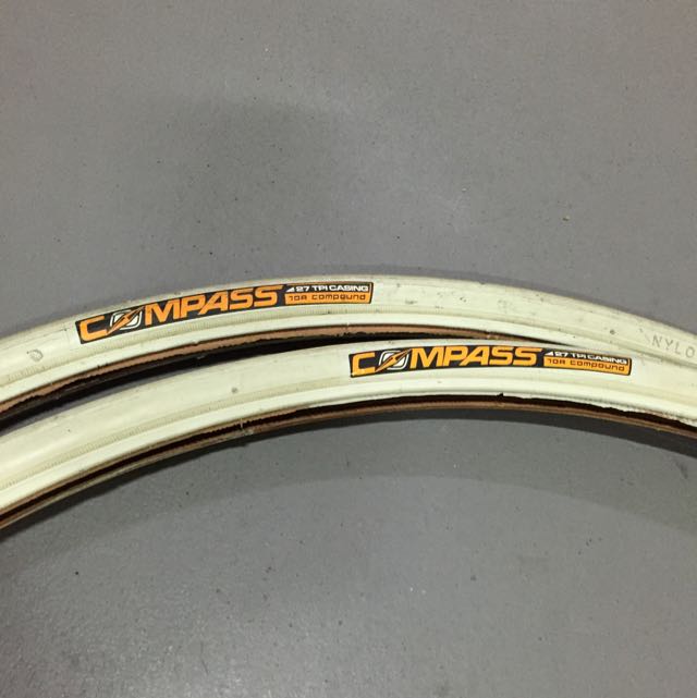 White Fixie Tyre, Sports Equipment, Bicycles & Parts, Parts ...