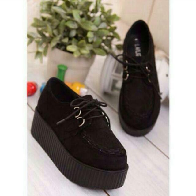 Black Creepers, Women's Fashion, Footwear, Flipflops and Slides on