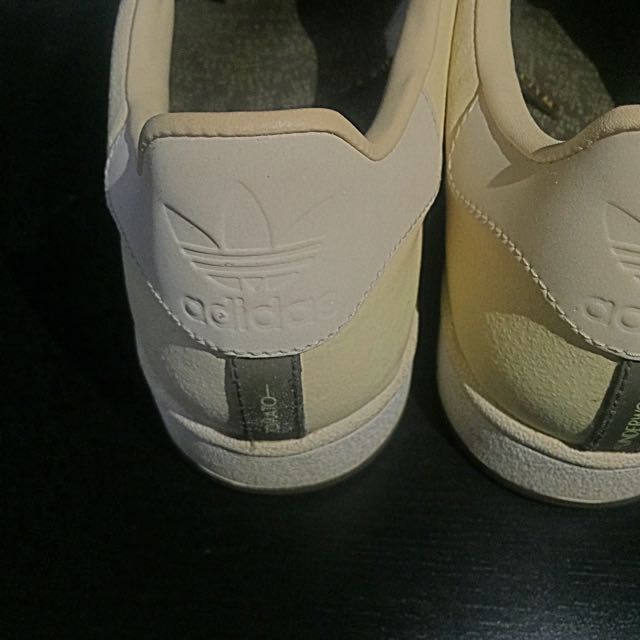 superstar 35th anniversary beige