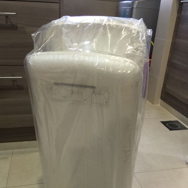 Brand New Hand Dryer (brand Rigel), Babies & Kids, Bathing & Changing, Other Baby Bathing