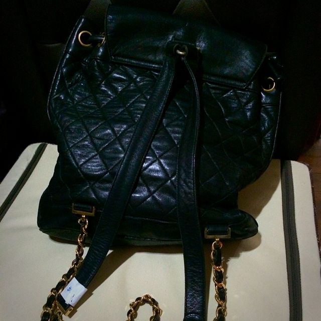 Chanel Haversack. vintage on Hold Luxury Bags Wallets on Carousell