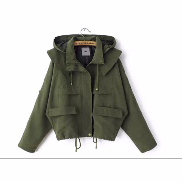 khaki green parka, Women's Fashion, Coats, Jackets and Outerwear on