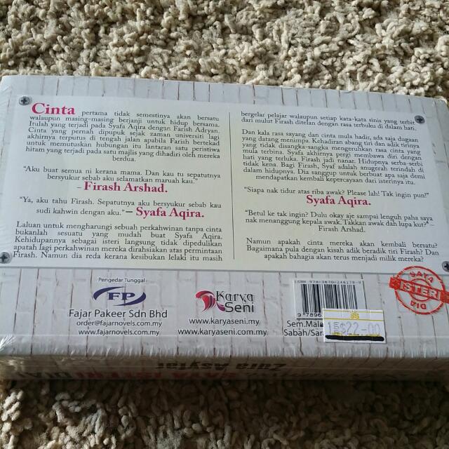 Novel Sebenarnya Saya Isteri Dia Hobbies Toys Memorabilia Collectibles Fan Merchandise On Carousell