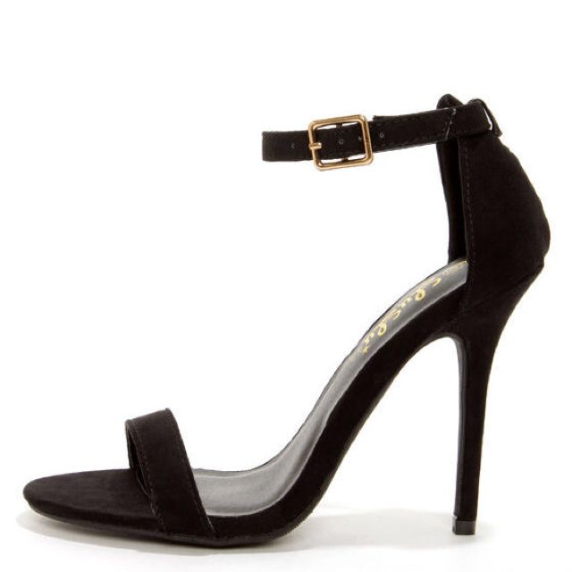 Lulu's Elsi Black Single Strap Heels, Women's Fashion, Footwear, Heels