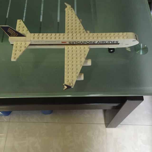 Singapore airlines lego 2025
