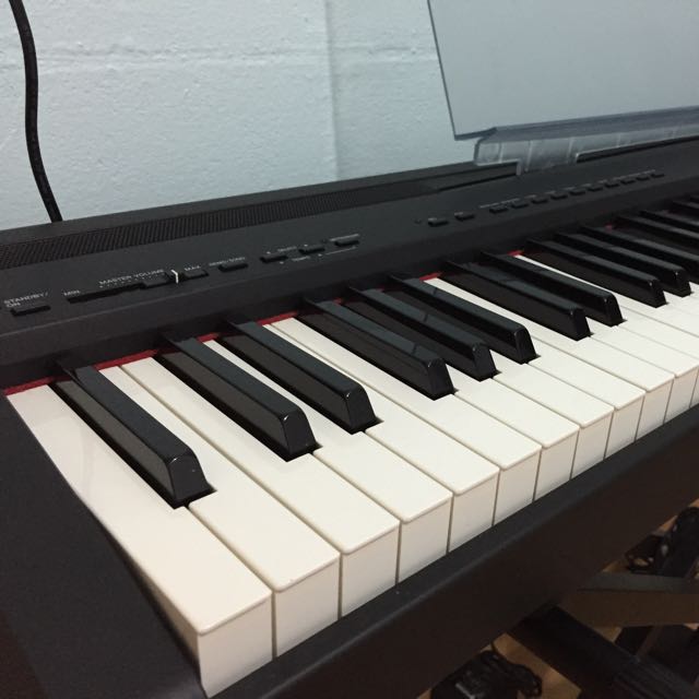 (Reserved) Yamaha P85 Contemporary Digital Piano, Hobbies & Toys, Music