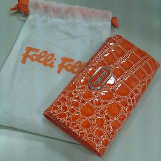 folli follie 经点亮橘压纹亮面钥匙包