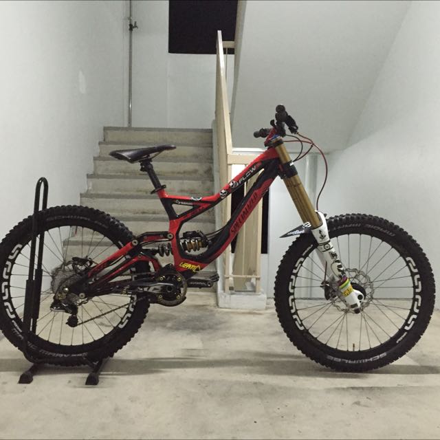 specialized demo 2012