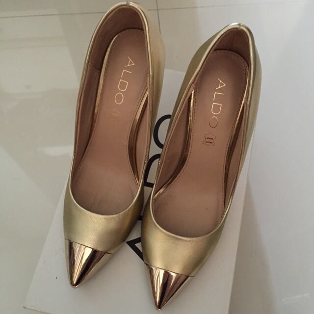 aldo pointed heels