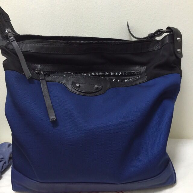 Balenciaga Sling Bag Price Reduced Luxury On Carousell
