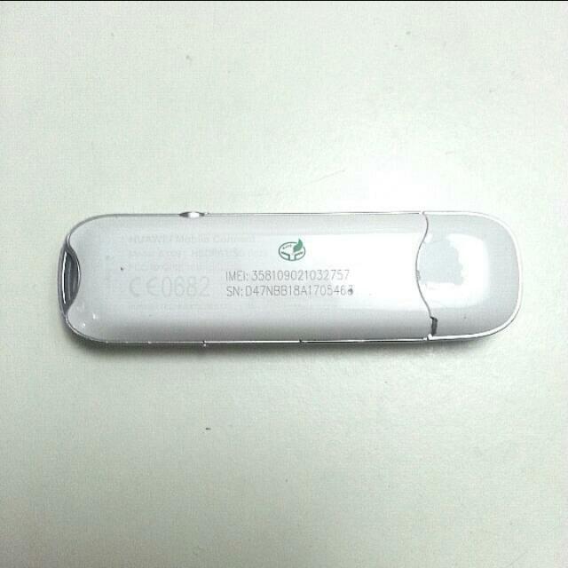 Huawei E169 SingTel Mobile USB Dongle Aircard, Computers