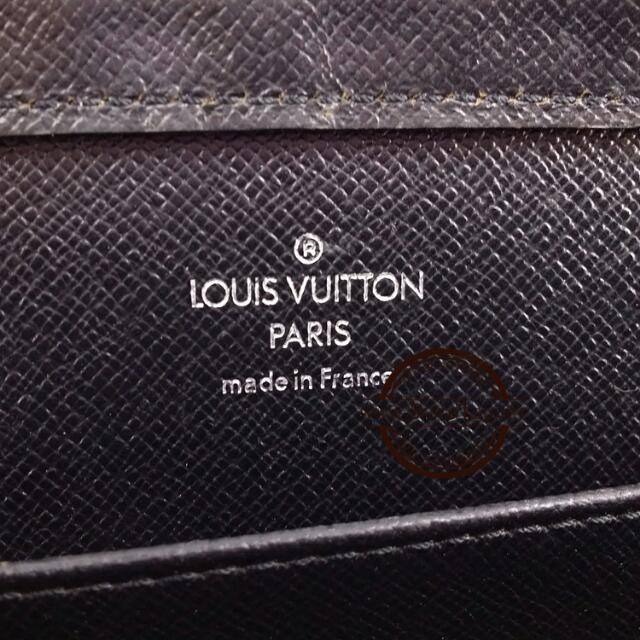 Louis Vuitton Taiga Baikal M30182 Men's Clutch Bag Ardoise