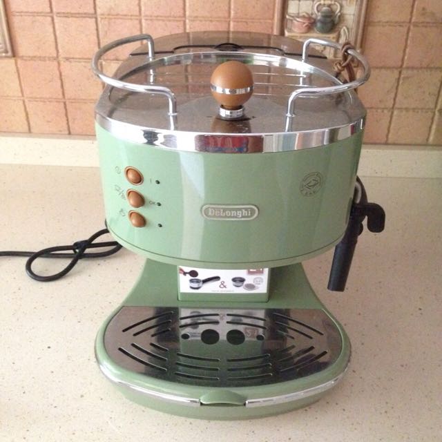 Delonghi Coffee Machine Vintage Colour, Furniture & Home Living