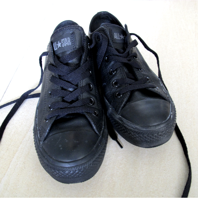 Star Black Leather Converse Low Tops 