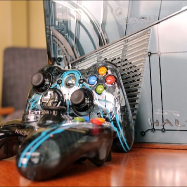 Xbox 360 Halo 4 Limited Edition Men S Fashion On Carousell