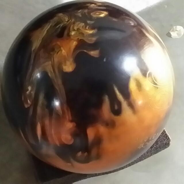 Brunswick AURA Mystic Bowling Ball., Sports Equipment, Sports & Games