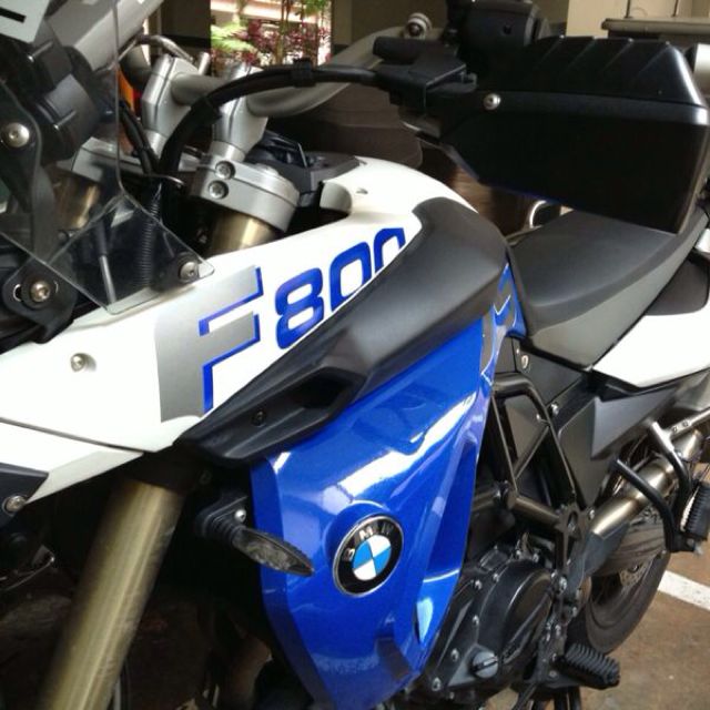bmw f800gs trophy review